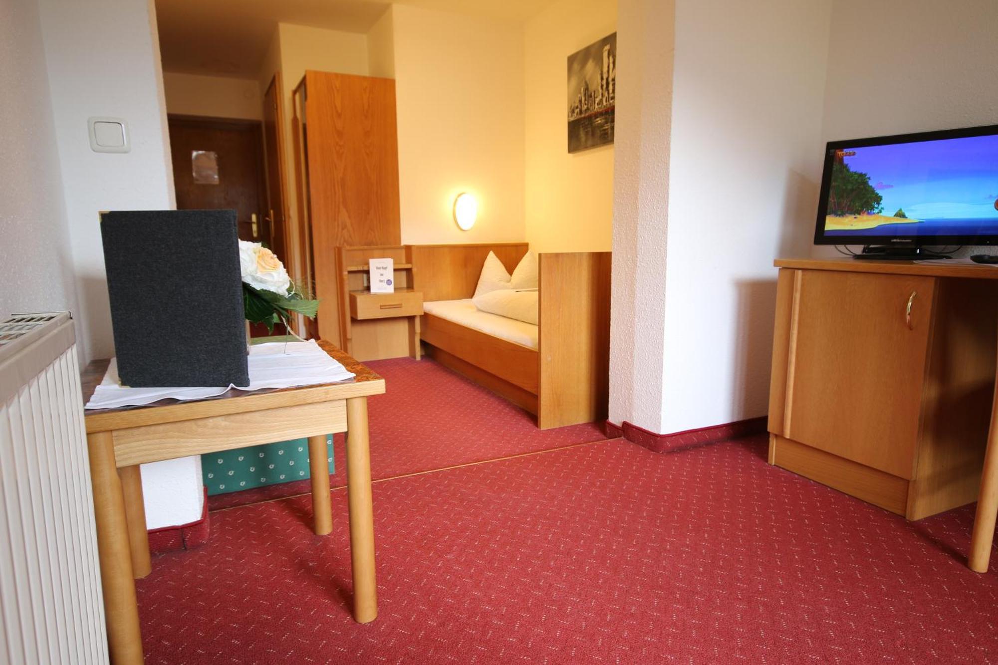 Hotel Auderer Imst Bilik gambar
